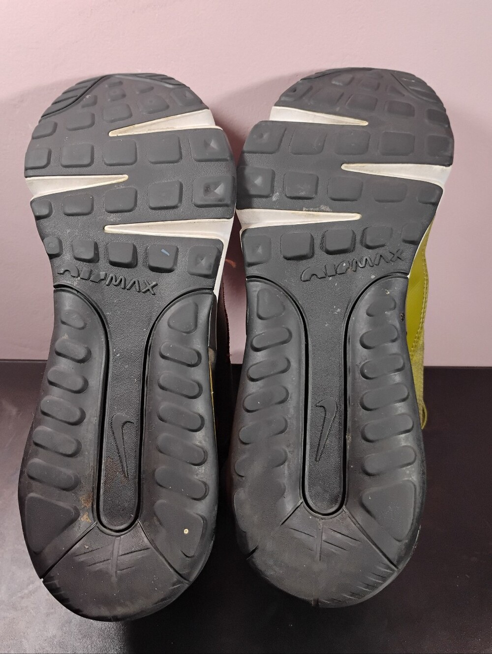 Nike Air Max 2090 Olive green Flak Women’s 9 Sneakers DC1875‑300 - Picture 8 of 10